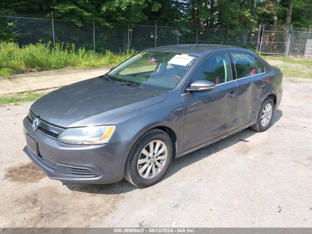 3VW637AJ3EM229663 Volkswagen Jetta Hybrid Se