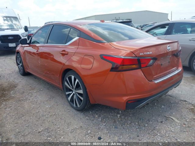 1N4BL4CV8NN424735 Nissan Altima Sr Fwd
