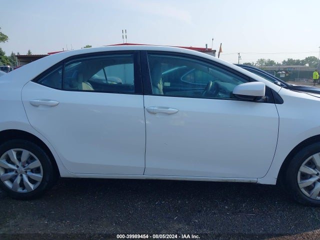 Toyota COROLLA LE 2016 5YFBURHE2GP485436 Image 13