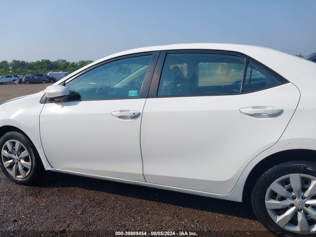 Toyota COROLLA LE 2016 5YFBURHE2GP485436 Image 14