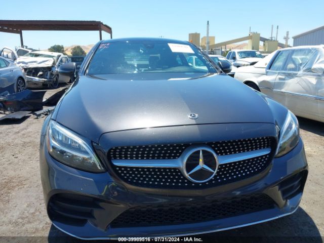 WDDWJ8DBXKF785439 Mercedes-Benz C 300