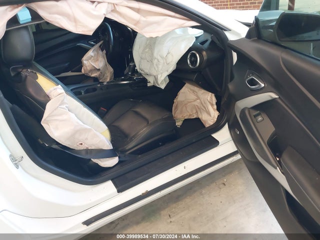 Chevrolet Camaro 2lt 2019 1G1FD1RX7K0127876 Image 5