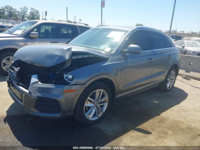 WA1EFCFS2GR000399 Audi Q3 2.0t Premium Plus