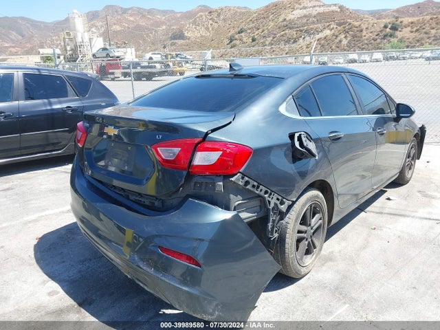 Chevrolet Cruze Lt Auto 2018 1G1BE5SM1J7157996 Image 4