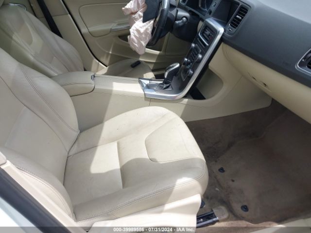 YV140MFB6F2312137 Volvo S60 T5 Premier