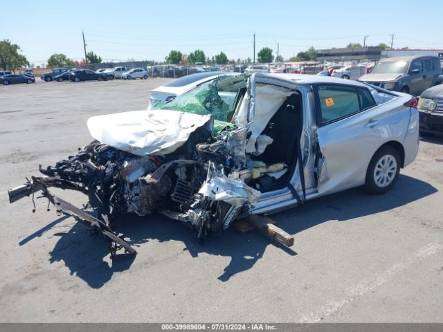 JTDKAMFU1N3189545 Toyota Prius L