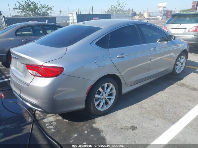 Chrysler 200 C 2015 1C3CCCCB5FN549468 Image 4