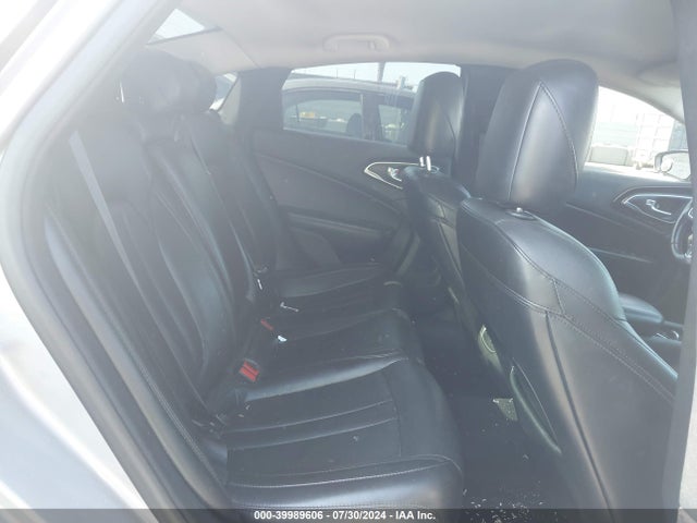 Chrysler 200 C 2015 1C3CCCCB5FN549468 Image 8
