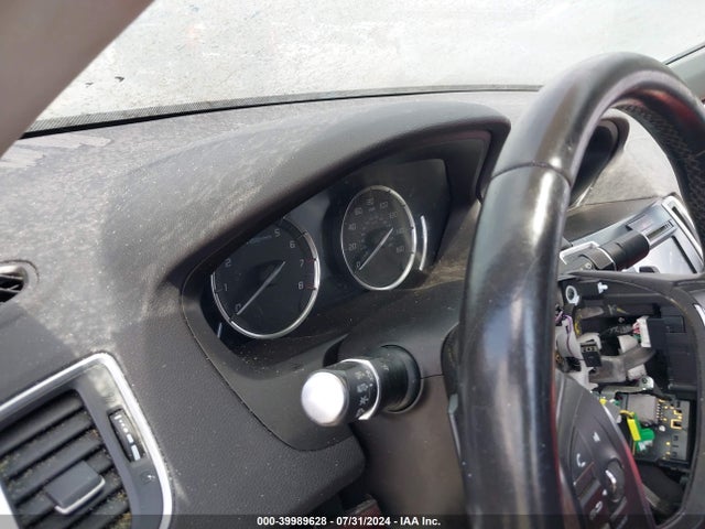 19UUB1F56GA013815 Acura TLX TECH