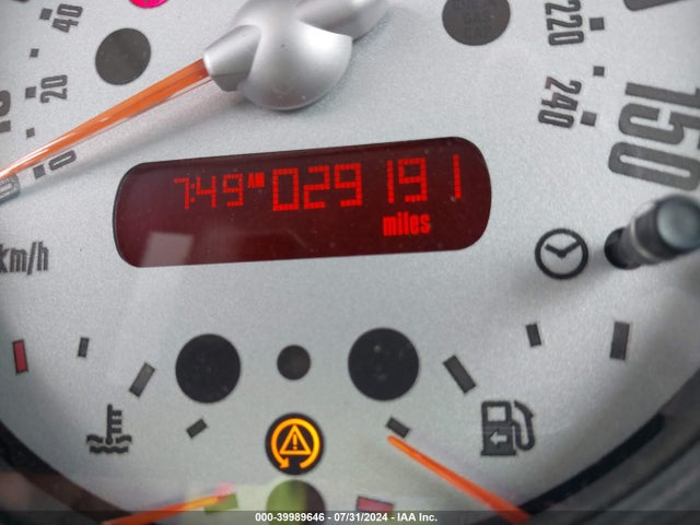 2006 MINI COOPER S WMWRE335X6TJ35671 Photo 6