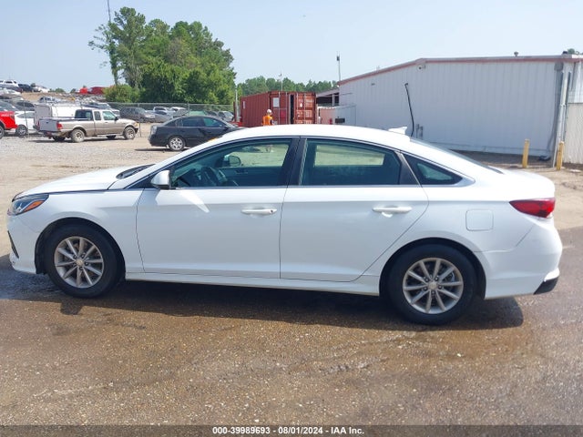 Hyundai SONATA SE 2018 5NPE24AF0JH692789 Image 15