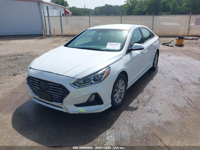 Hyundai SONATA SE 2018 5NPE24AF0JH692789 Image 2