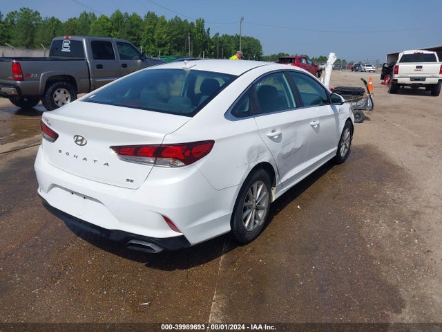 Hyundai SONATA SE 2018 5NPE24AF0JH692789 Image 4