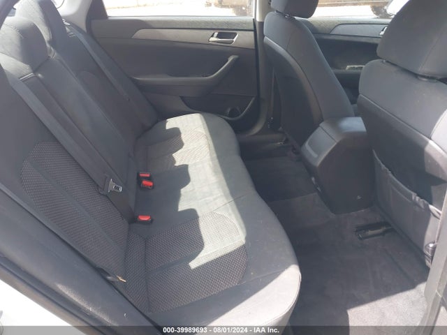 Hyundai SONATA SE 2018 5NPE24AF0JH692789 Image 8