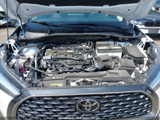 Toyota Corolla Cross Xle 2022 7MUDAABG2NV039150 Image 10
