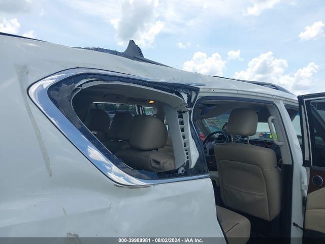 JN8AY2ND2H9008102 Nissan Armada Platinum/sl/sv