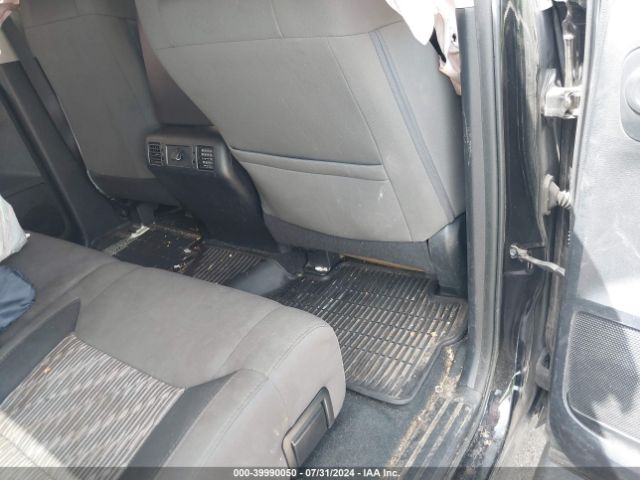5TFEM5F15JX126967 Toyota Tundra Sr5 4.6l V8