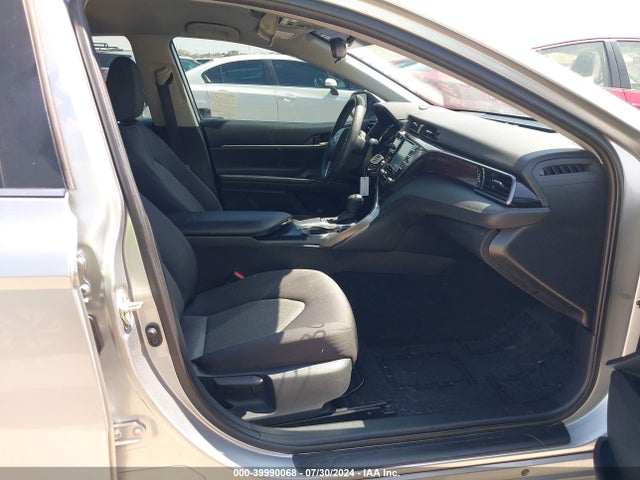 Toyota CAMRY LE 2020 4T1C11AK7LU879764 Image 5