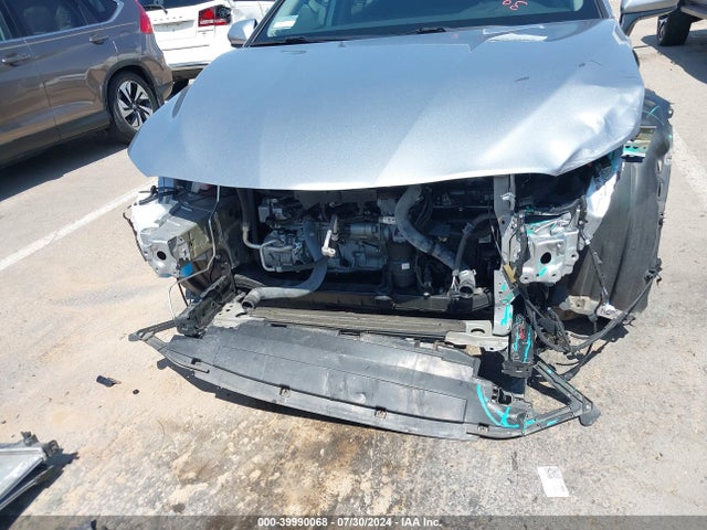 Toyota CAMRY LE 2020 4T1C11AK7LU879764 Image 6