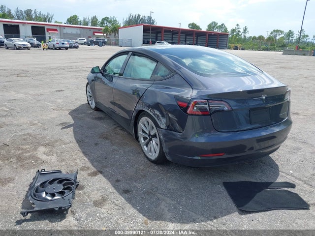 2021 TESLA MODEL 3 5YJ3E1EB7MF044132 Photo 2