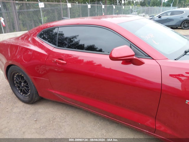Chevrolet Camaro 1lt 2018 1G1FB1RX6J0128635 Image 13