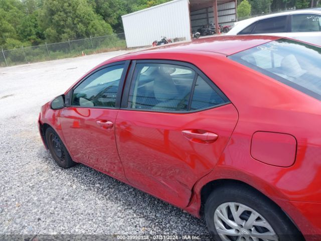 5YFBURHE8JP769533 Toyota COROLLA LE