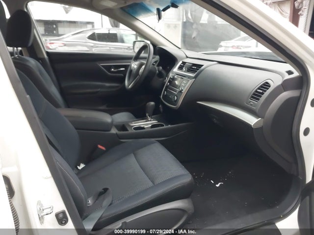 Nissan Altima 2.5/2.5 S/2.5 Sl/2.5 Sr/2.5 Sv 2016 1N4AL3AP1GC243808 Image 5