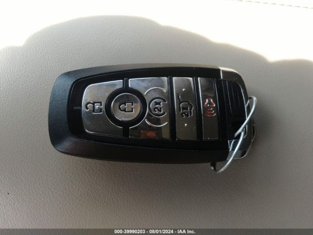 5LMCJ1C99LUL30090 Lincoln Corsair Standard