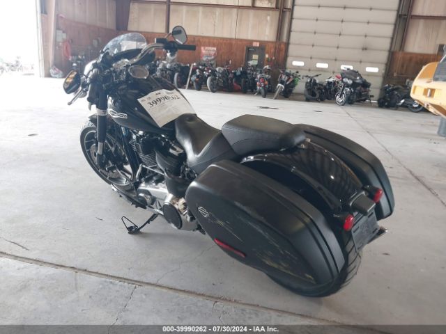 2018 HARLEY-DAVIDSON FLSB 1HD1YMJ22JC034928 Photo 2
