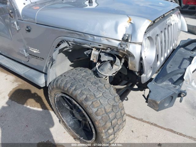1C4BJWEG2EL157338 Jeep Wrangler Unlimited Sahara