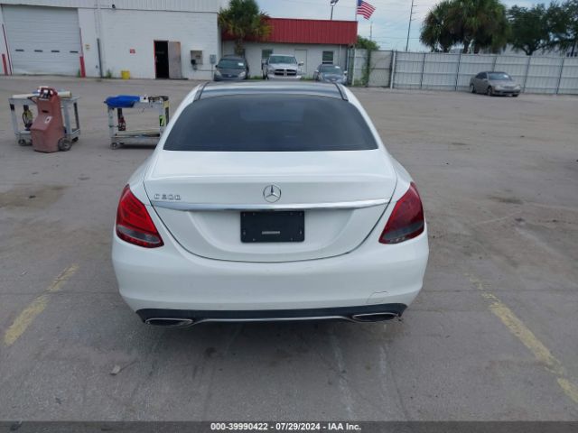 55SWF4JB5HU221069 Mercedes-Benz C 300 Luxury/sport