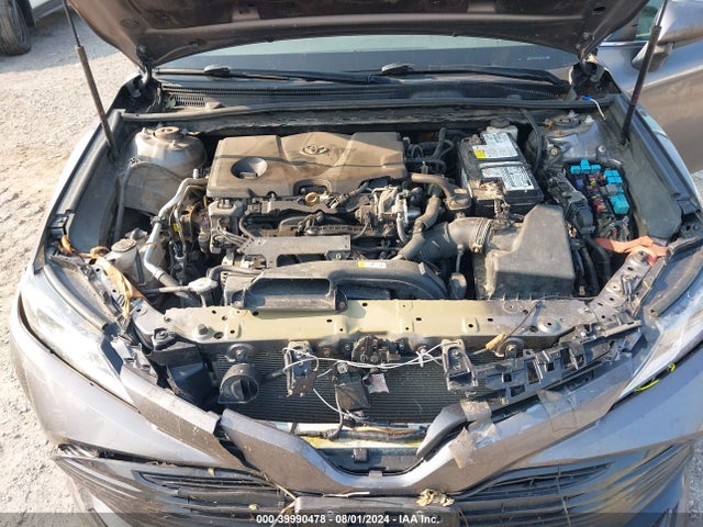 4T1B11HK0JU088121 Toyota CAMRY LE