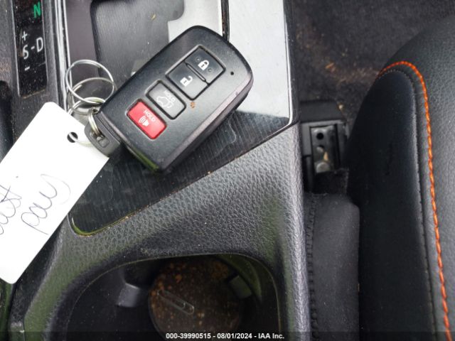 2T3JFREV2GW409280 Toyota RAV4 SE