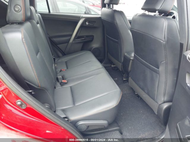 2T3JFREV2GW409280 Toyota RAV4 SE