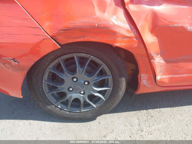 JTDKDTB33E1059633 Toyota Prius C One