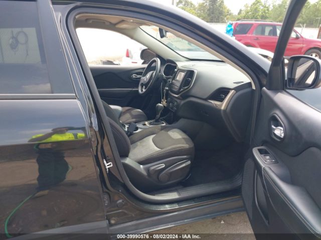 1C4PJLAB7GW325376 Jeep Cherokee Altitude