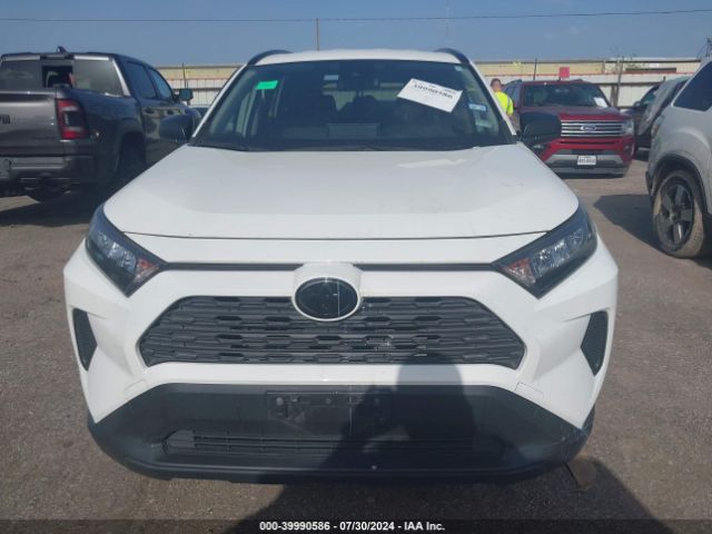 JTMH1RFV9KD018760 Toyota RAV4 LE