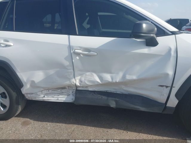 JTMH1RFV9KD018760 Toyota RAV4 LE