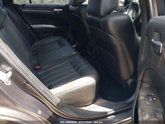 Chrysler 300 2015 2C3CCABG2FH760511 Image 8