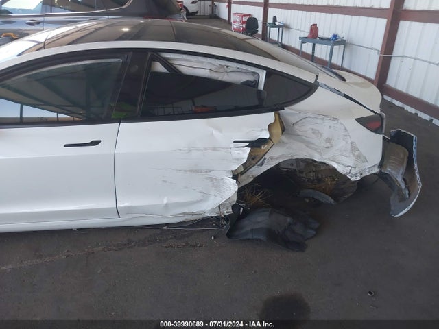 2023 TESLA MODEL 3 5YJ3E1EAXPF549464 Photo 5