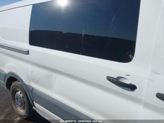 1FTYE1YM5JKA32109 Ford Transit-150