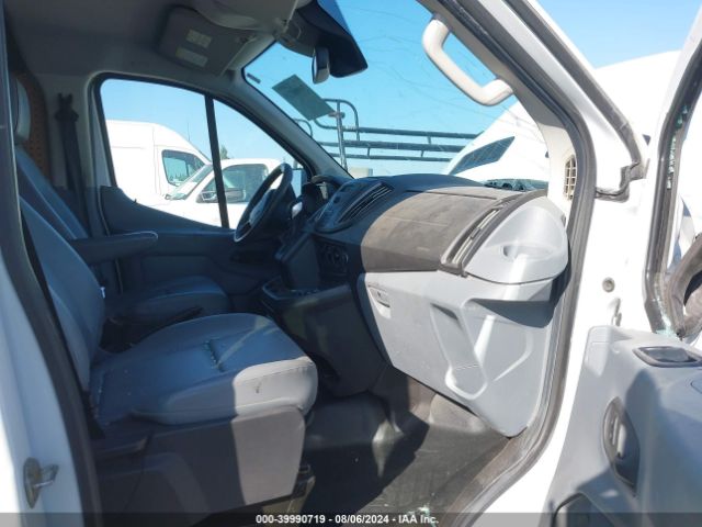 1FTYE1YM5JKA32109 Ford Transit-150