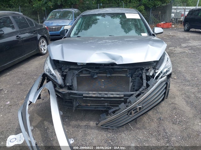 Hyundai SONATA SE 2016 5NPE24AF2GH381602 Image 12