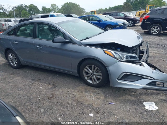 Hyundai SONATA SE 2016 5NPE24AF2GH381602 Image 13