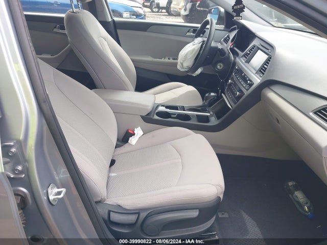 Hyundai SONATA SE 2016 5NPE24AF2GH381602 Image 5