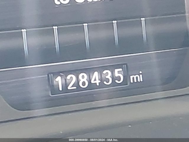 1C6SRFJT4KN513209 RAM 1500 Laramie  4x4 5'7 Box