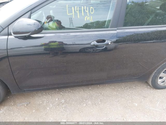3KPA24AD7ME374562 KIA RIO S