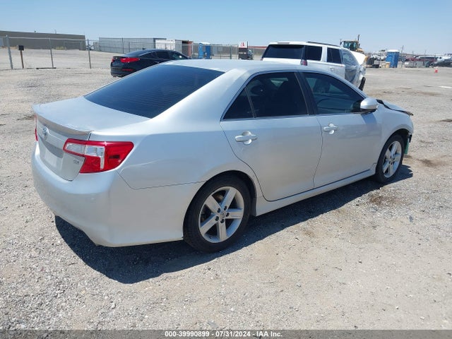 Toyota CAMRY SE 2014 4T1BF1FK8EU768052 Image 4