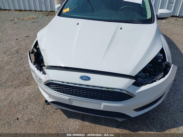 Ford FOCUS SE 2018 1FADP3F29JL262130 Image 6