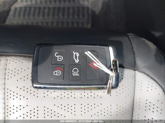 SALZM2GX3LH007596 Land Rover Range Rover Evoque R-dynamic Hse
